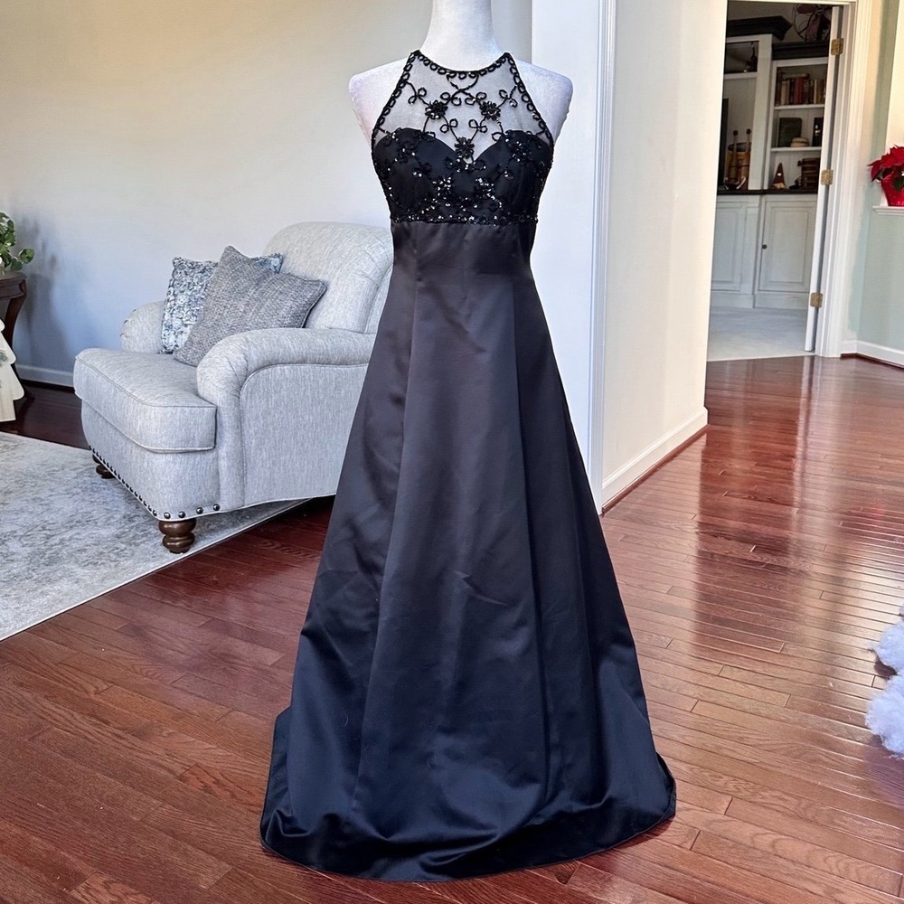 2000s Vintage Morgan & Co Linda Bernell Black Sheer Halter Sequined Floral Dress